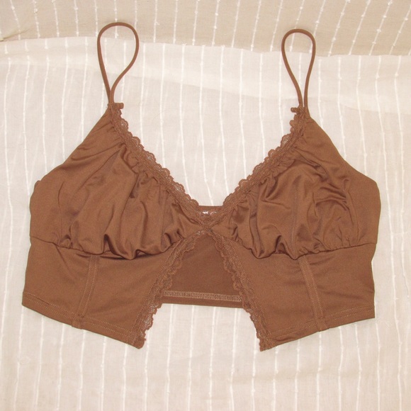 Brown crop top. Lace trim. Perfect for nights out or hot summer days! - Picture 3 of 5